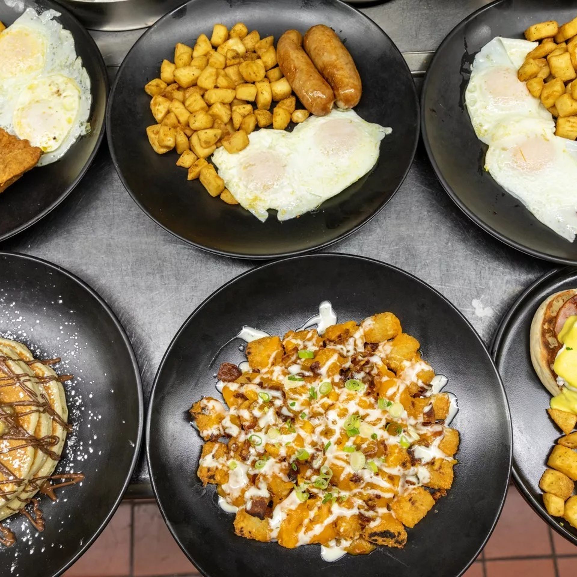 Breakfast, Brunch & Dinner in Linden